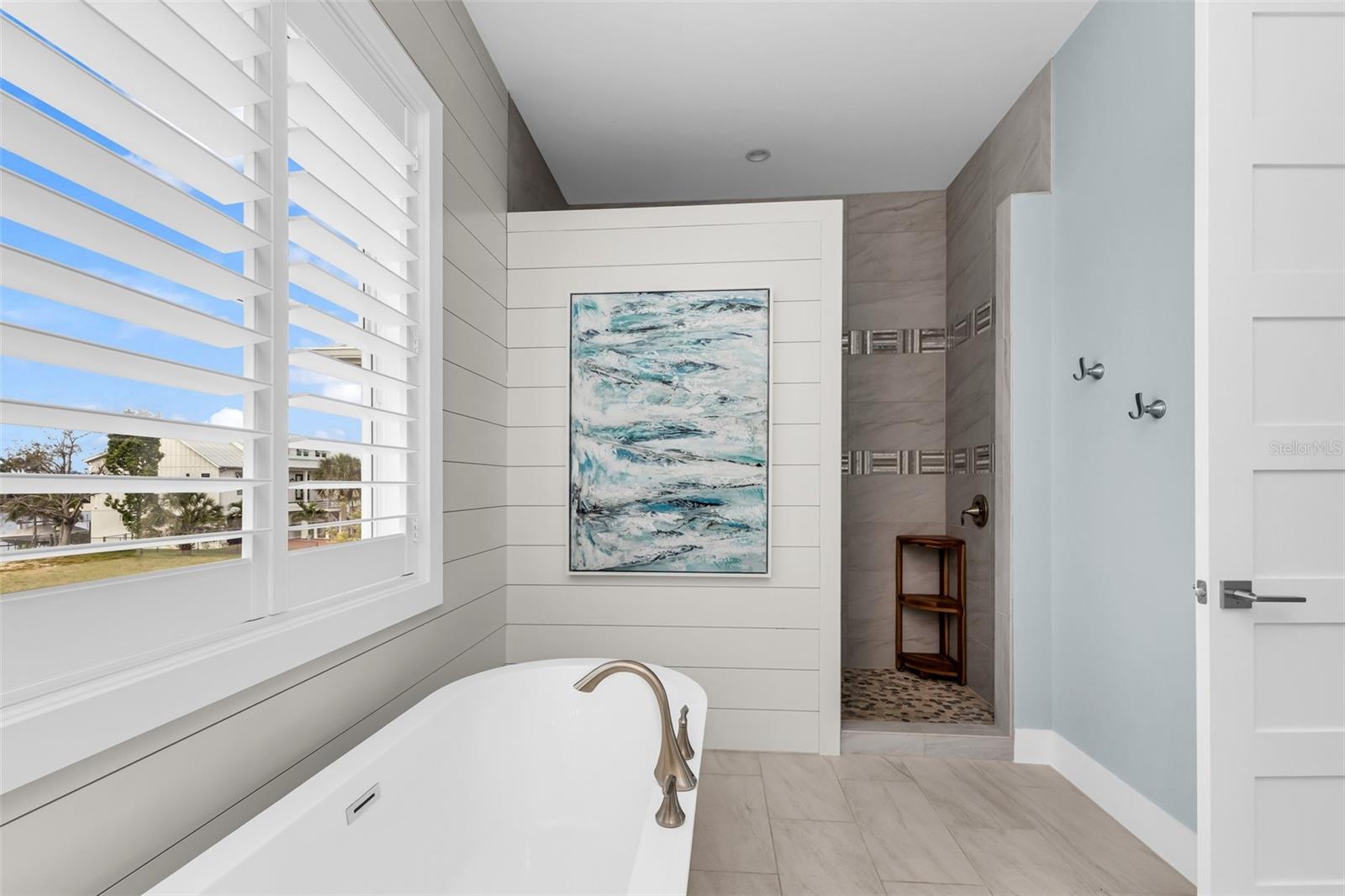 24216 YACHT CLUB BLVD, PUNTA GORDA, FL, 33955