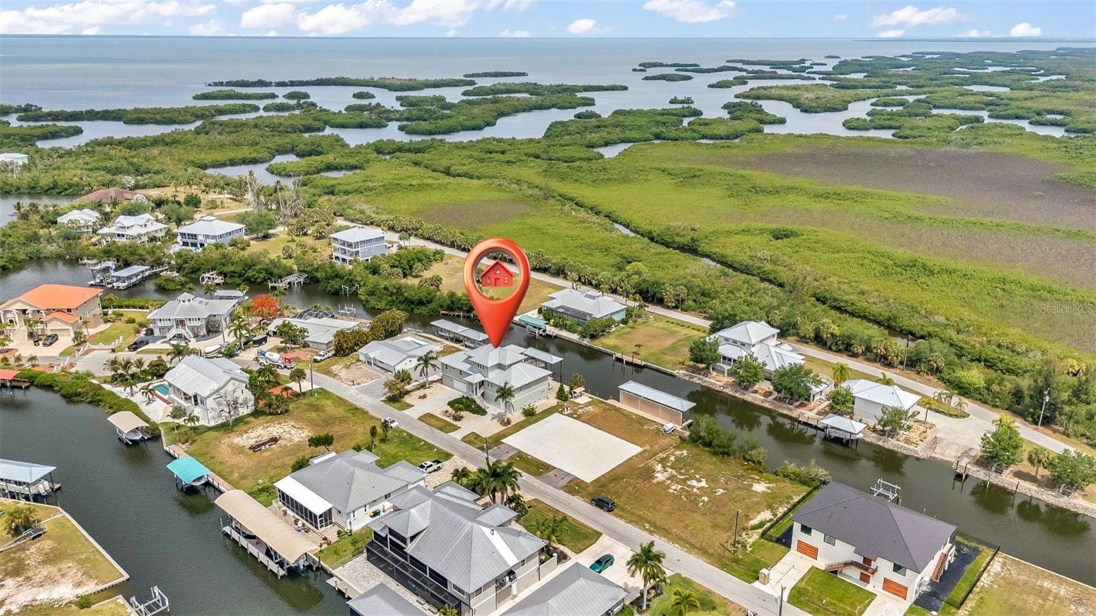 24216 YACHT CLUB BLVD, PUNTA GORDA, FL, 33955