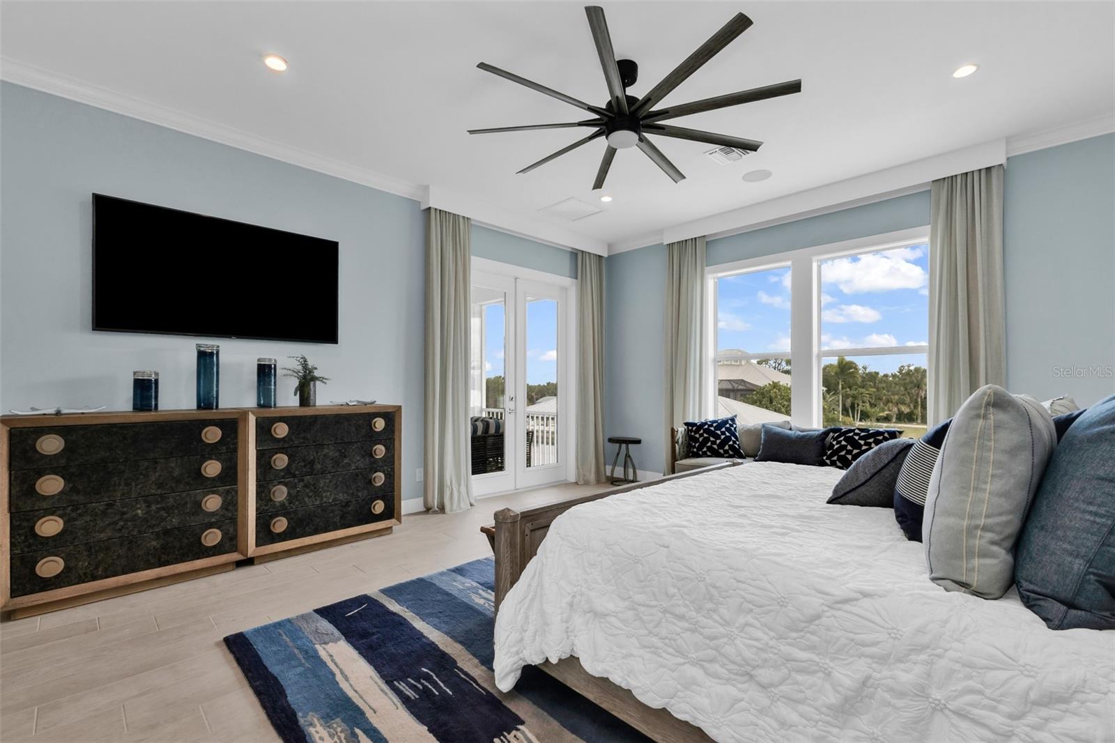 24216 YACHT CLUB BLVD, PUNTA GORDA, FL, 33955