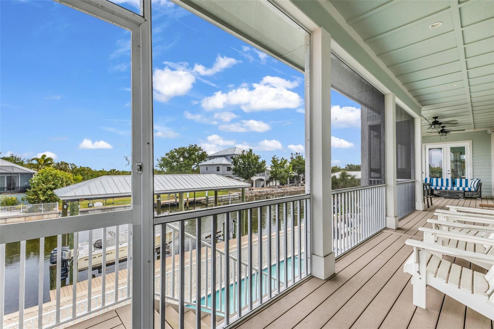 24216 YACHT CLUB BLVD, PUNTA GORDA, FL, 33955