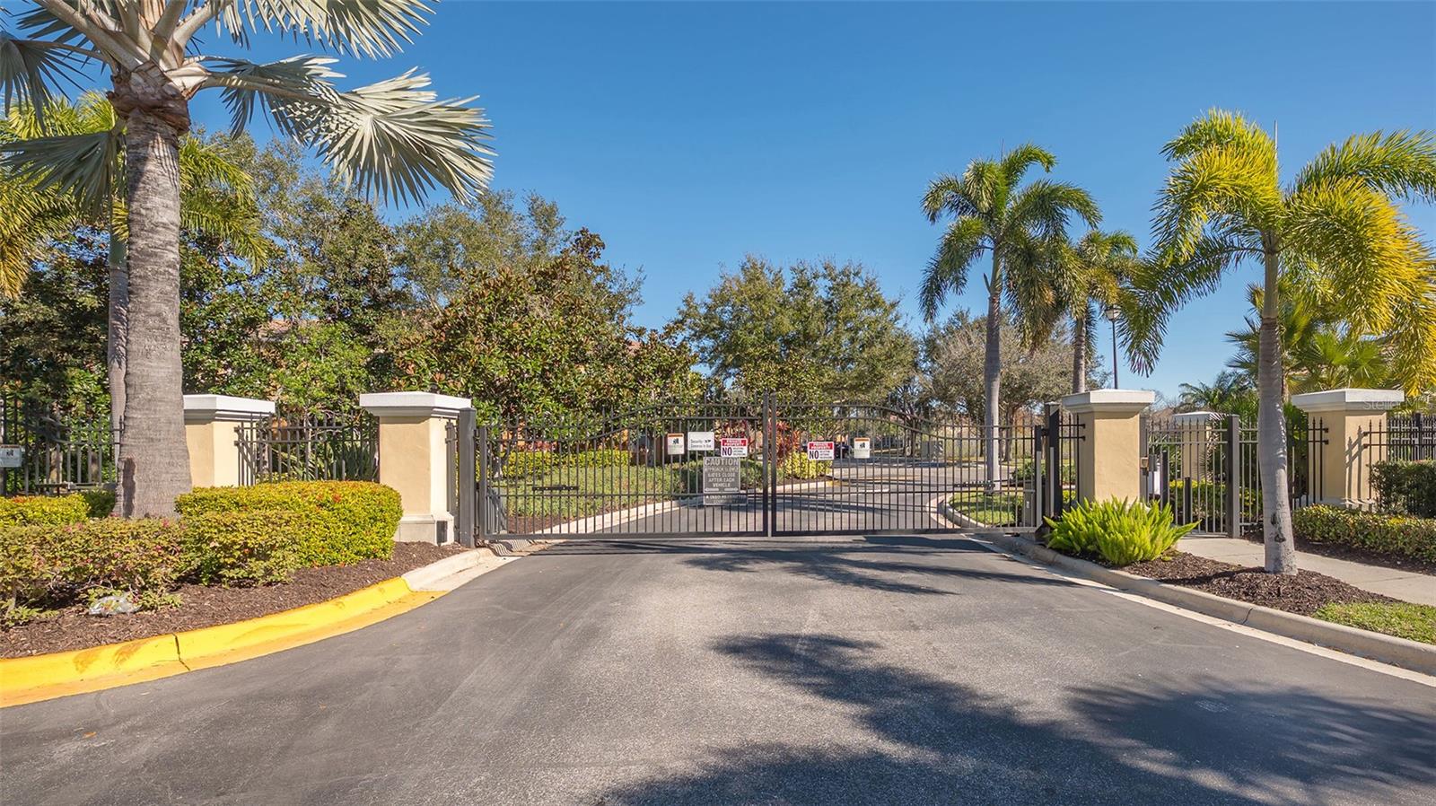 7843 MOONSTONE DR #24-202, SARASOTA, FL, 34233