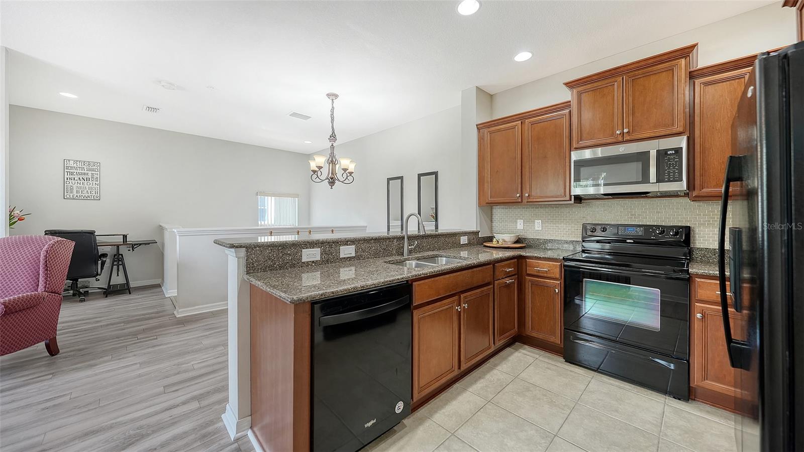 7843 MOONSTONE DR #24-202, SARASOTA, FL, 34233