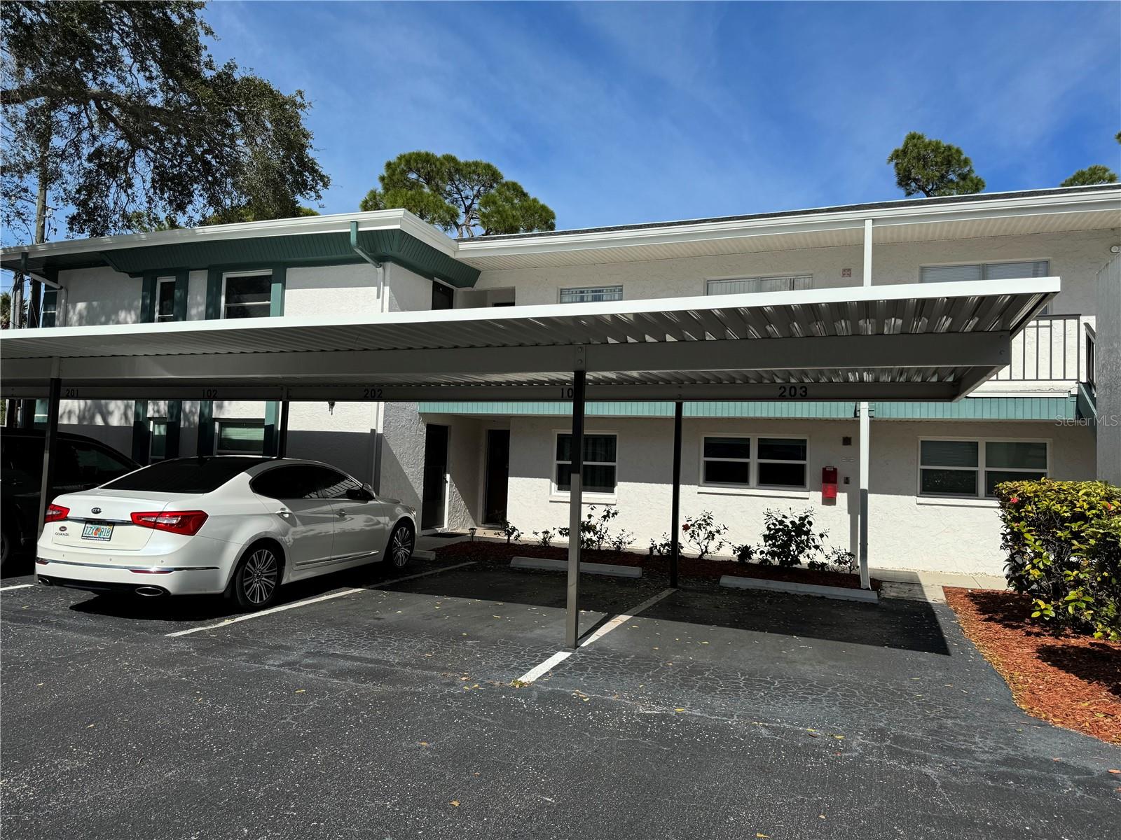 7580 92ND ST #102D, SEMINOLE, FL, 33777