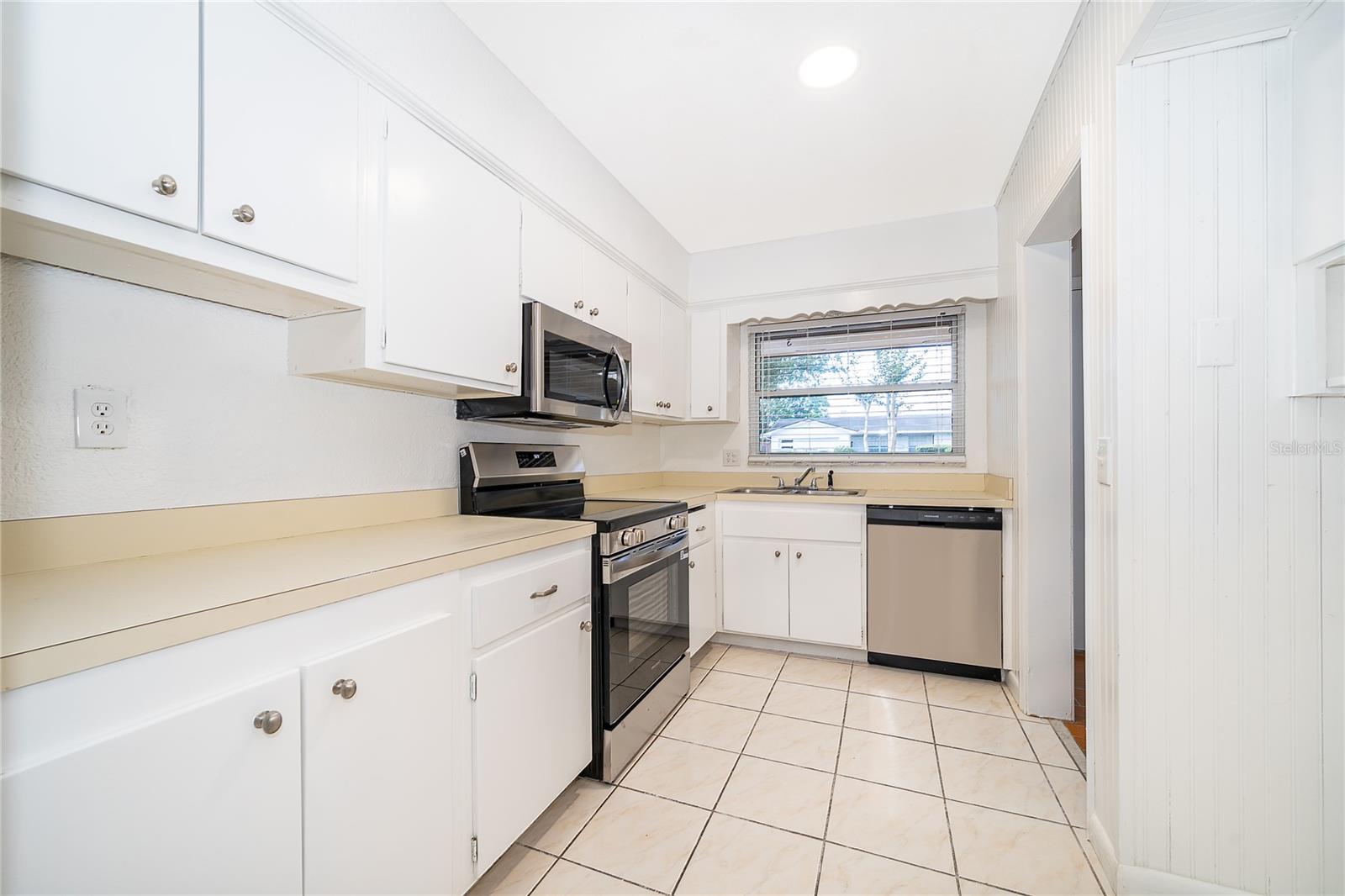 4707 PINELLAS DR, ORLANDO, FL, 32812