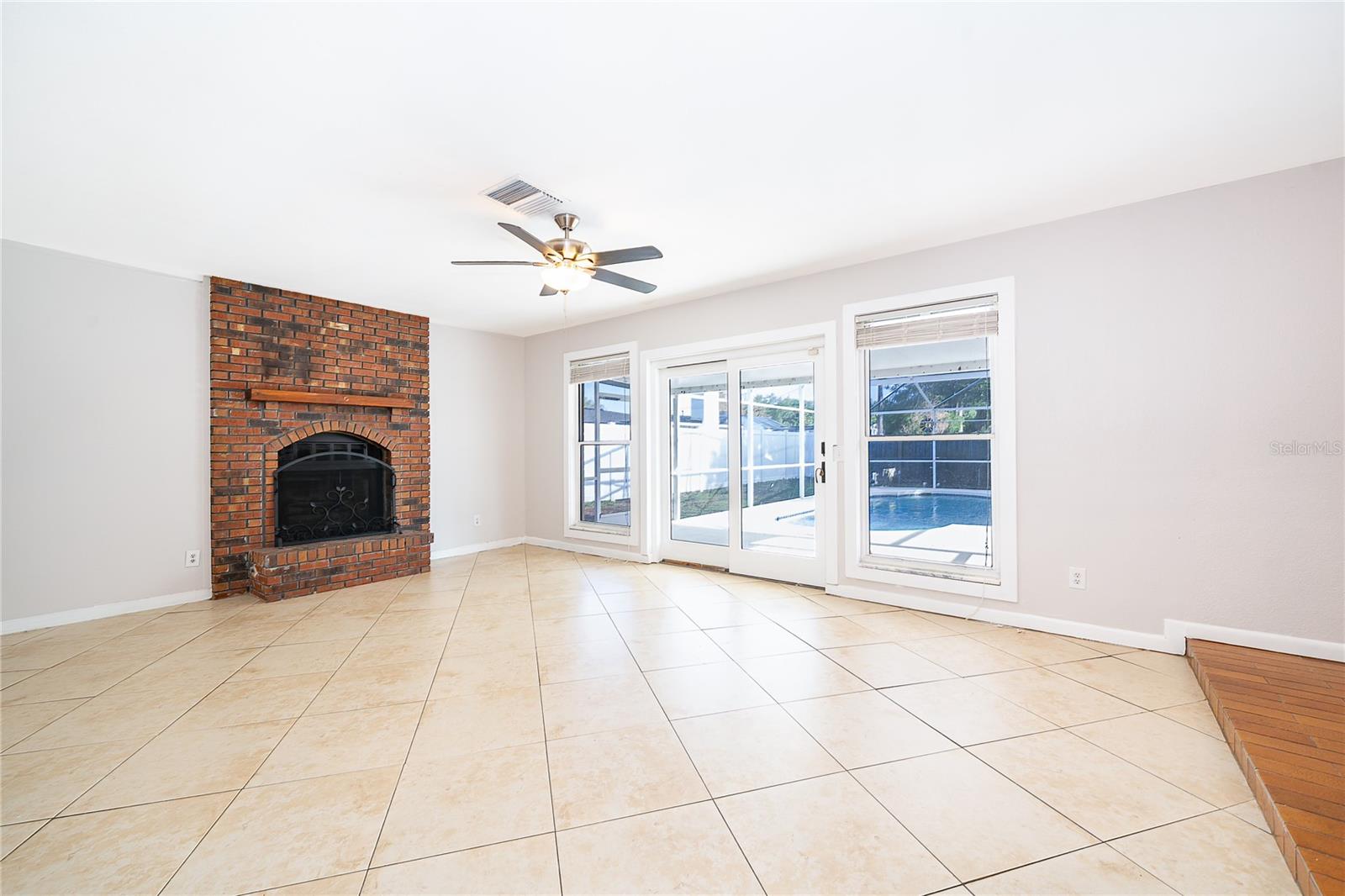 4707 PINELLAS DR, ORLANDO, FL, 32812