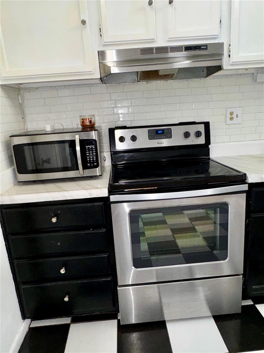 1130 N LAKE PARKER AVE #E332, LAKELAND, FL, 33805