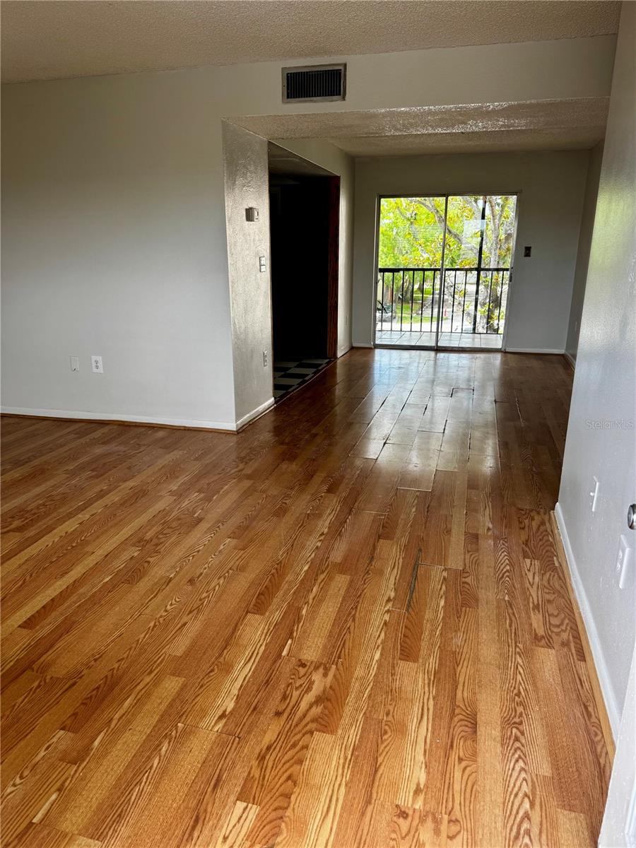1130 N LAKE PARKER AVE #E332, LAKELAND, FL, 33805
