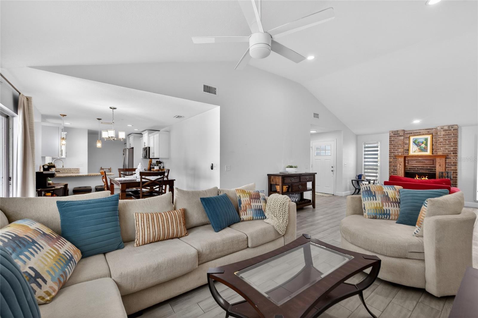 11207 FIRESIDE DR, TAMPA, FL, 33625