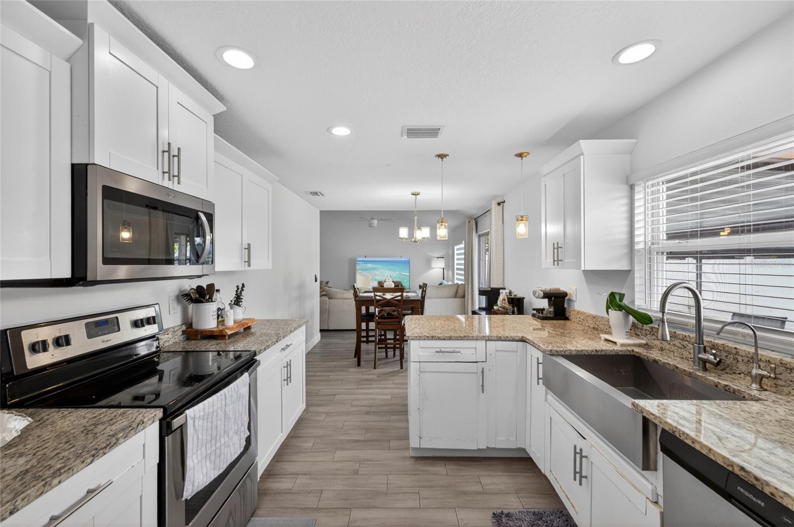 11207 FIRESIDE DR, TAMPA, FL, 33625