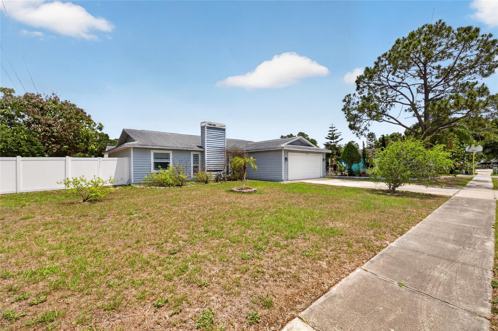11207 FIRESIDE DR, TAMPA, FL, 33625