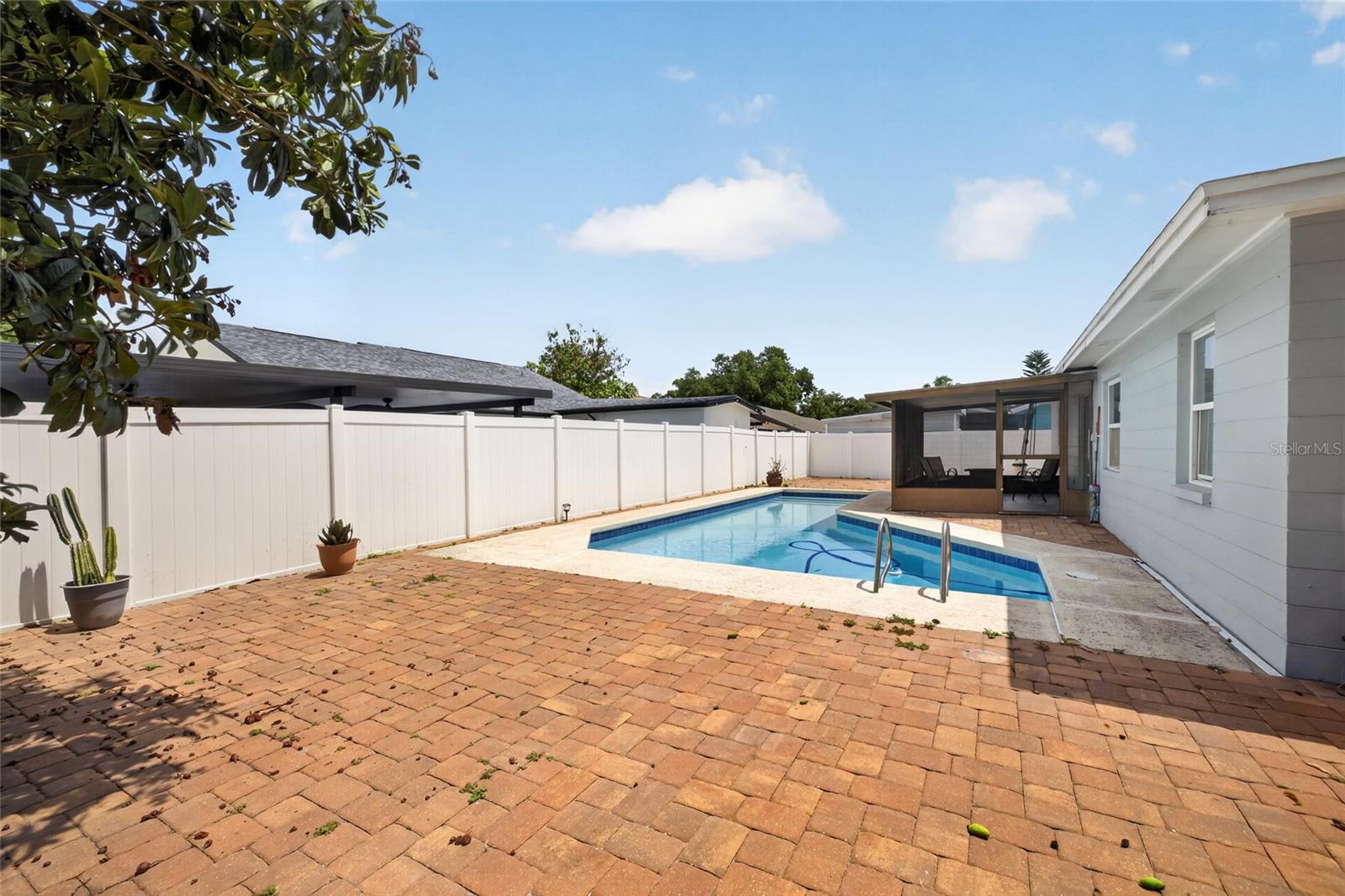 11207 FIRESIDE DR, TAMPA, FL, 33625
