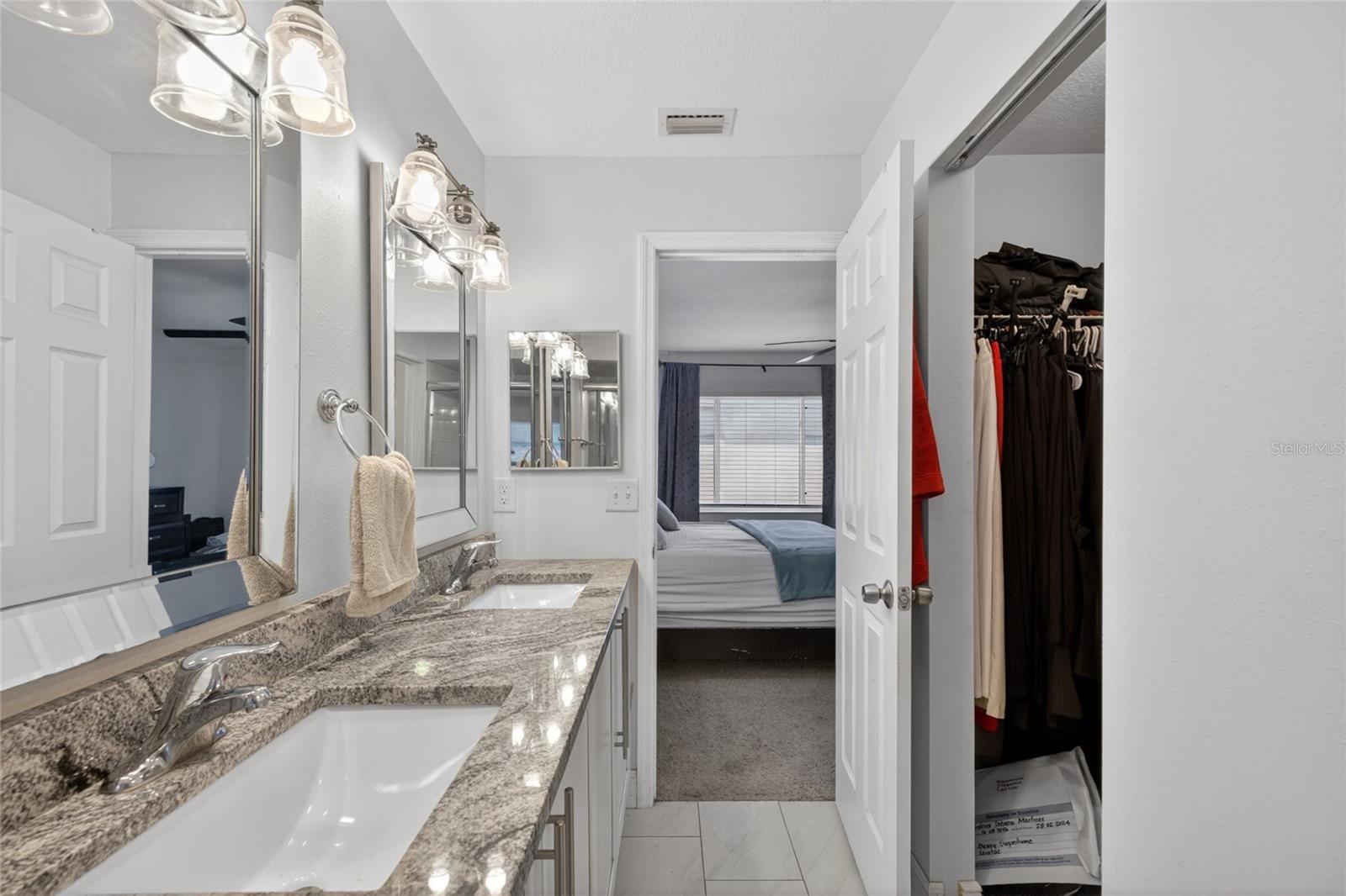 11207 FIRESIDE DR, TAMPA, FL, 33625