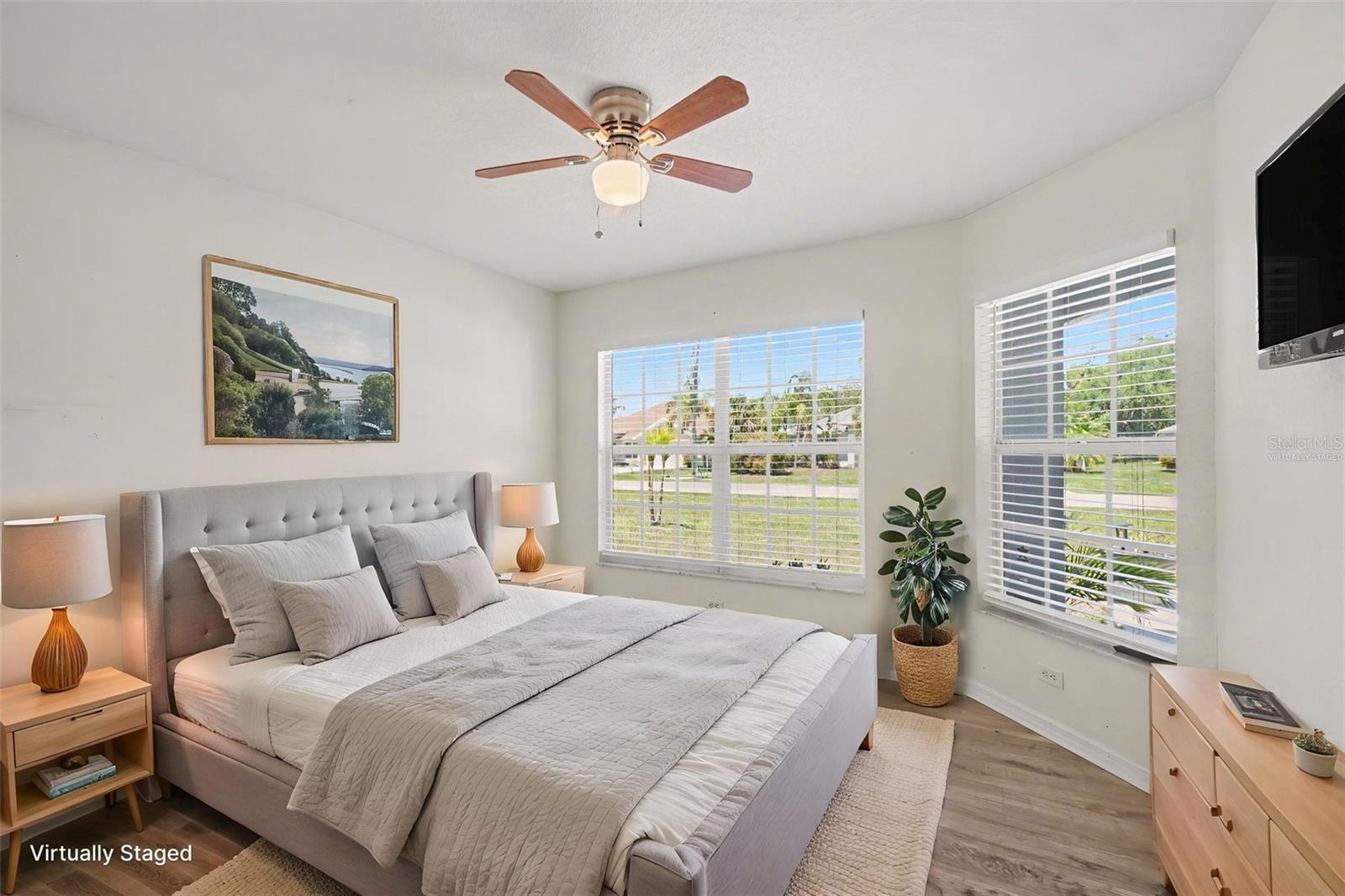 369 SALVADOR DR, PUNTA GORDA, FL, 33983