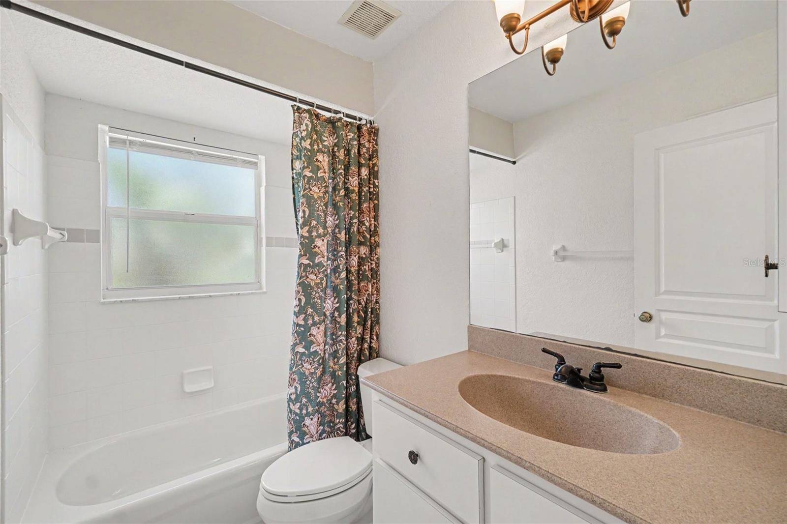 369 SALVADOR DR, PUNTA GORDA, FL, 33983