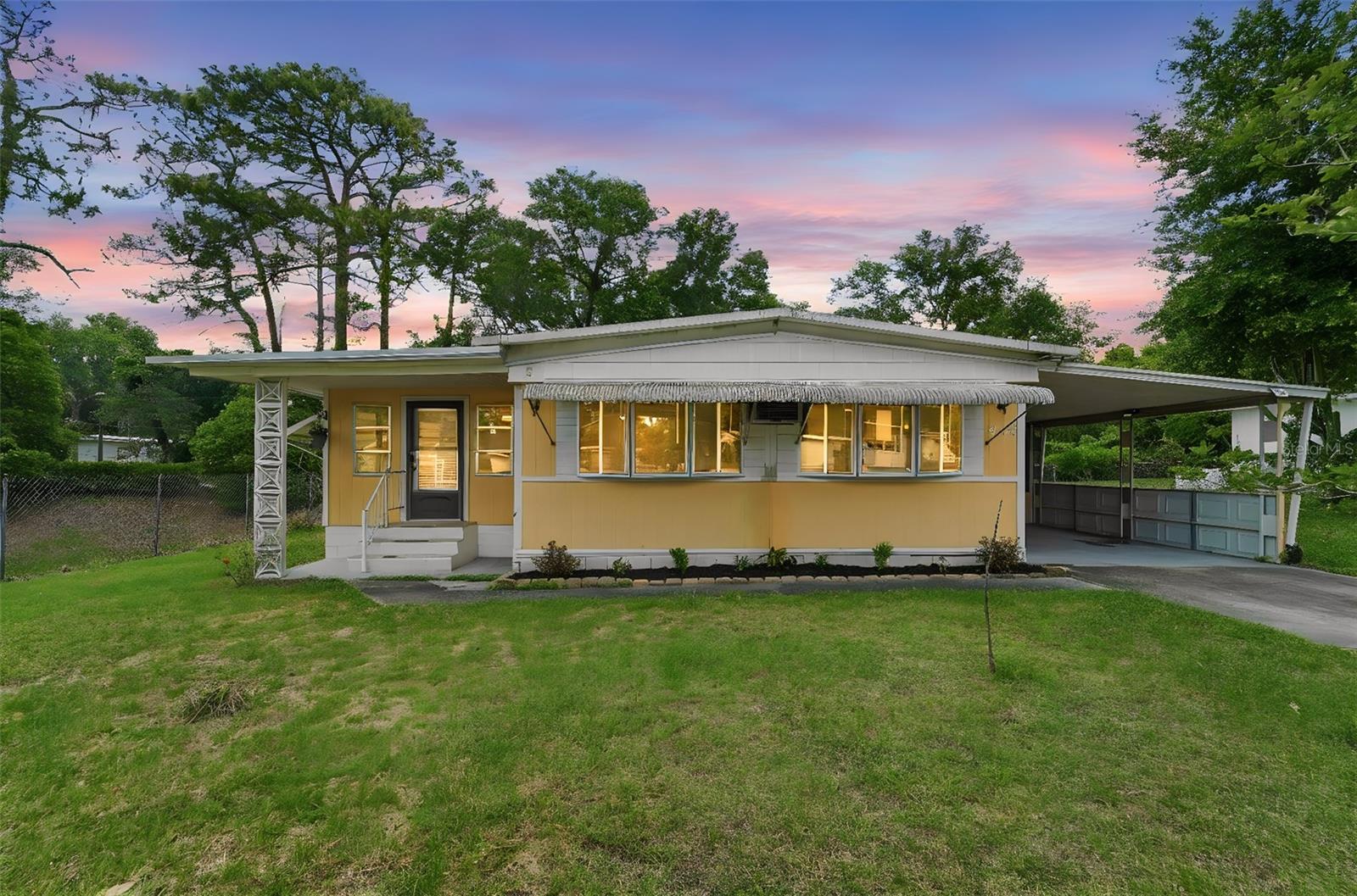 4128 WOODLAND CIR, DELAND, FL, 32724