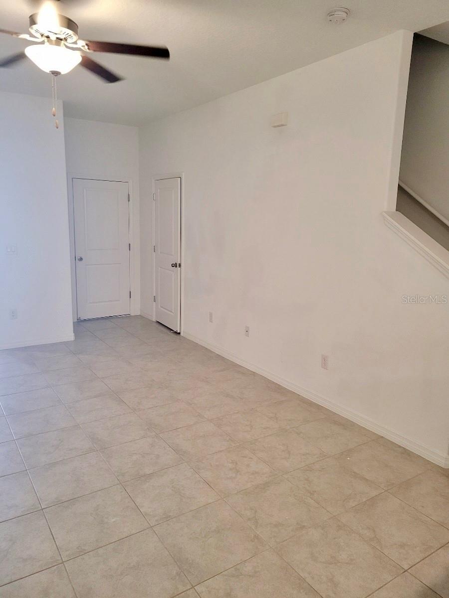 5122 FORUM BLVD, HOLIDAY, FL, 34690