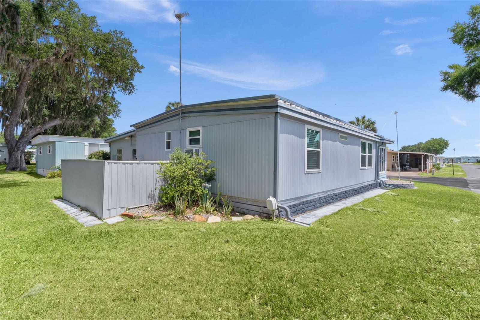30 RIVERVIEW DR, FRUITLAND PARK, FL, 34731