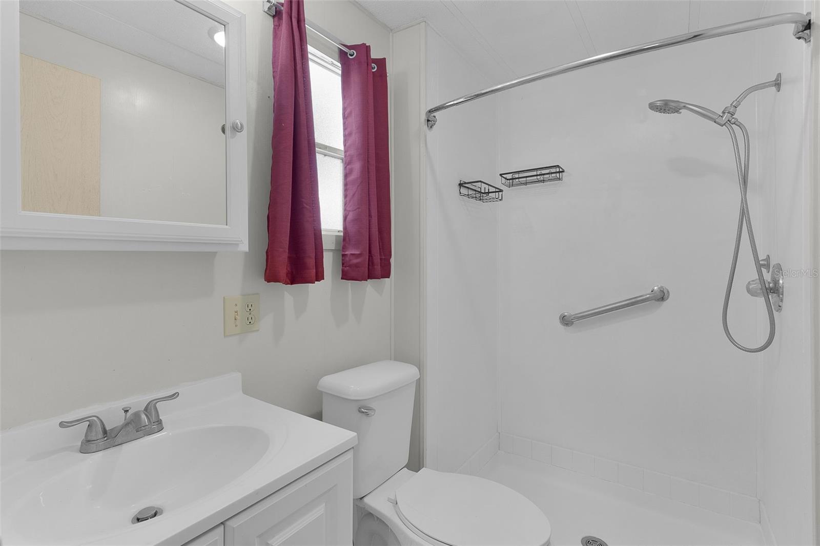 30 RIVERVIEW DR, FRUITLAND PARK, FL, 34731