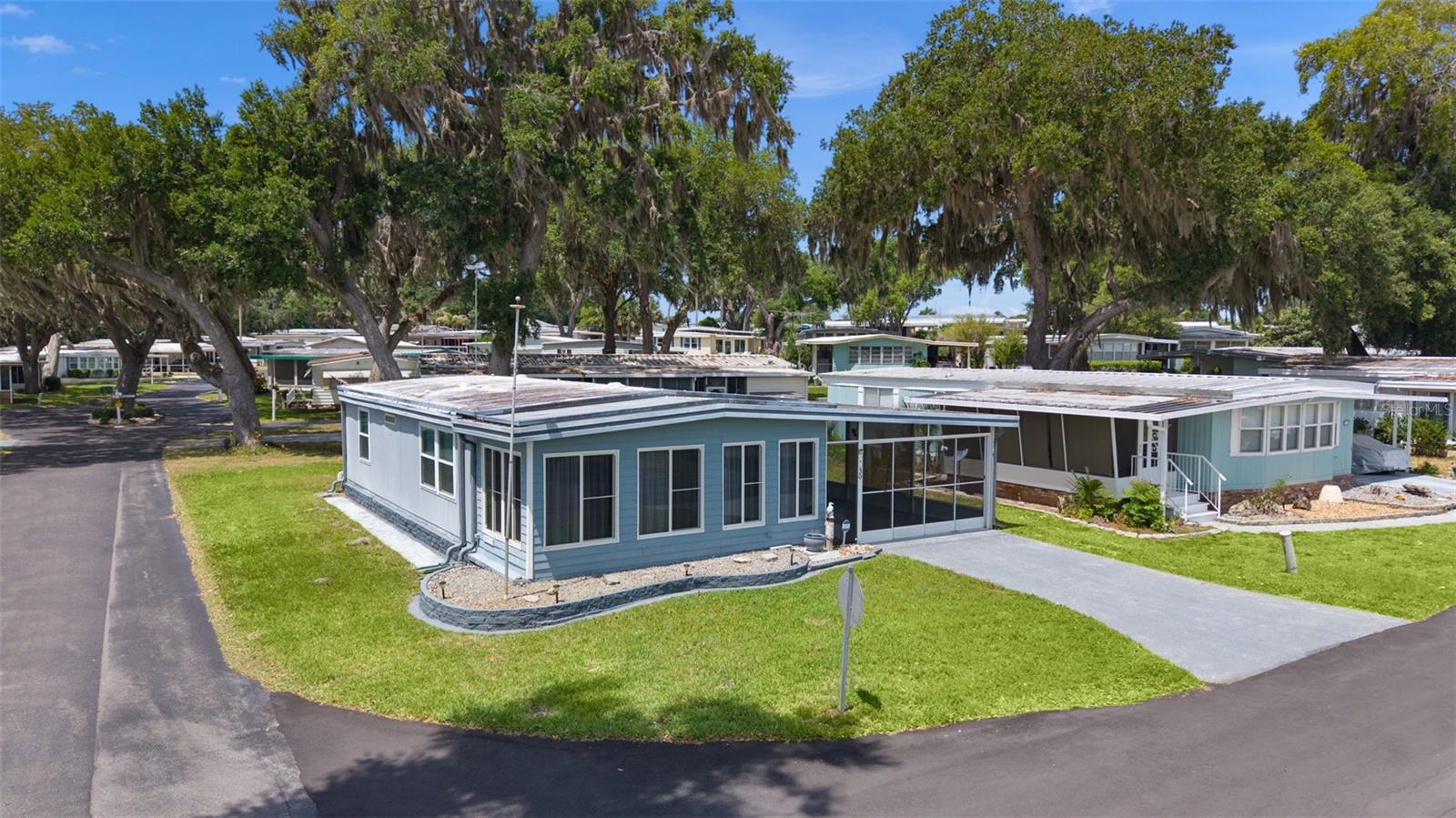 30 RIVERVIEW DR, FRUITLAND PARK, FL, 34731