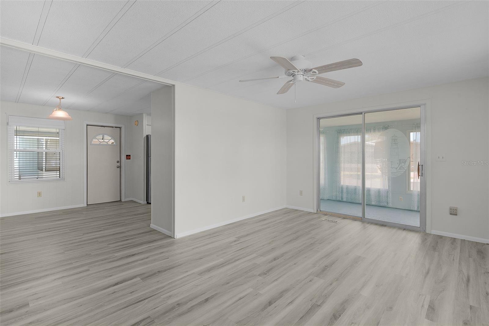 30 RIVERVIEW DR, FRUITLAND PARK, FL, 34731