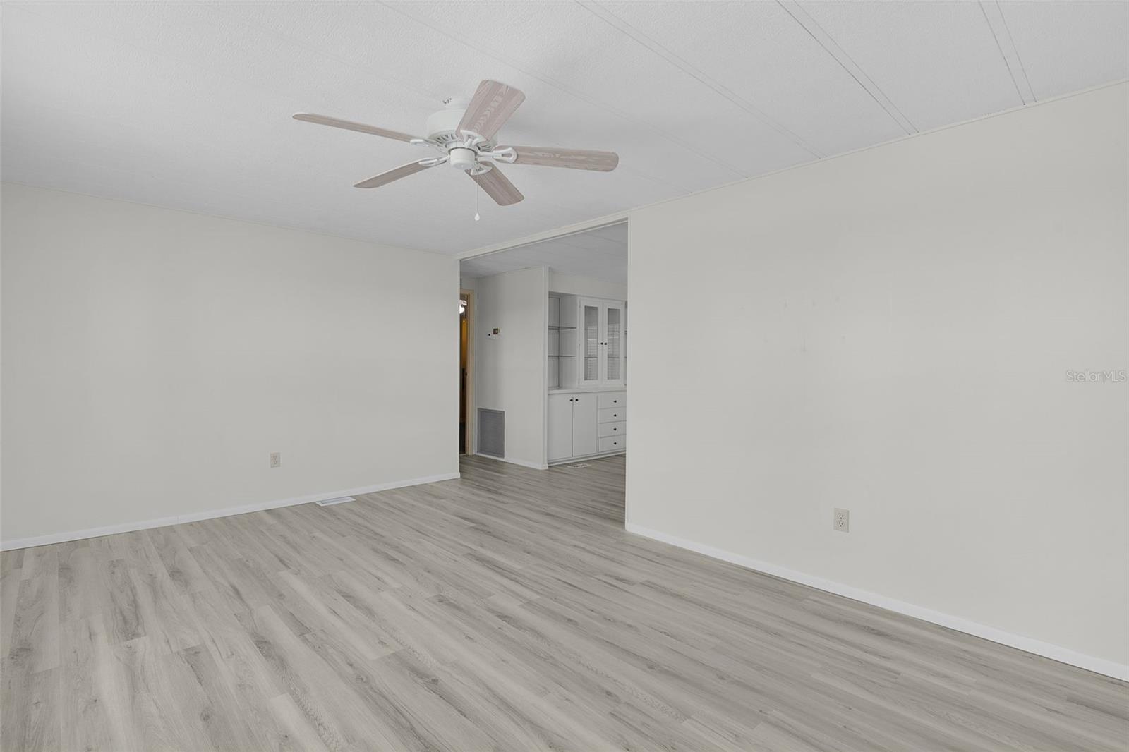 30 RIVERVIEW DR, FRUITLAND PARK, FL, 34731