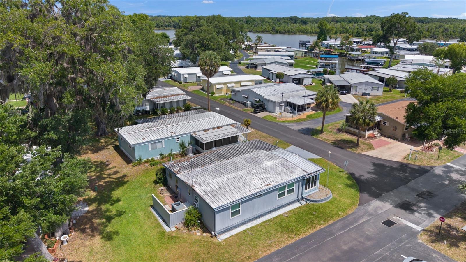 30 RIVERVIEW DR, FRUITLAND PARK, FL, 34731