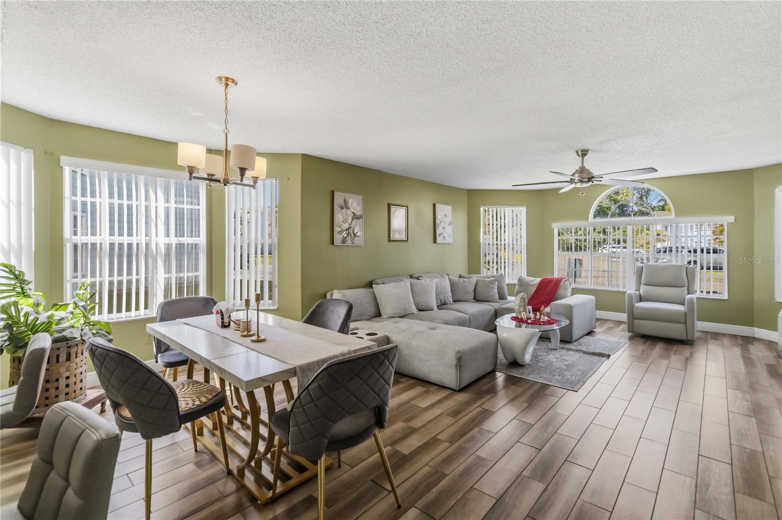 2033 ROYAL BAY BLVD #51, KISSIMMEE, FL, 34746