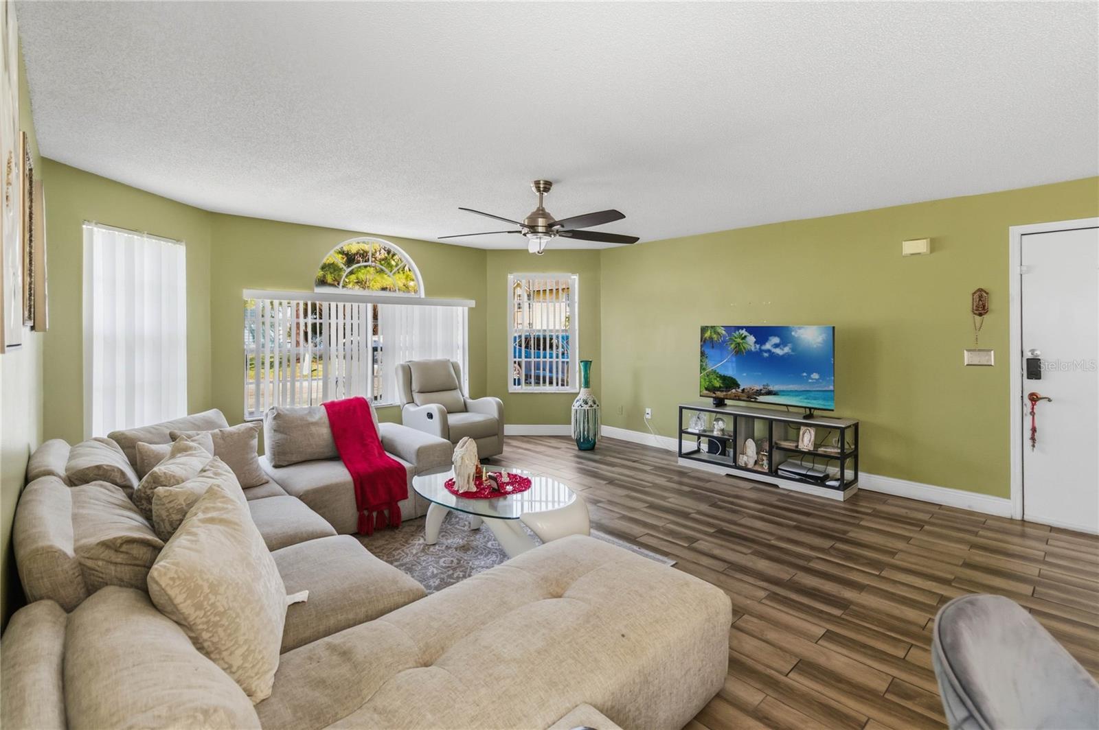 2033 ROYAL BAY BLVD #51, KISSIMMEE, FL, 34746