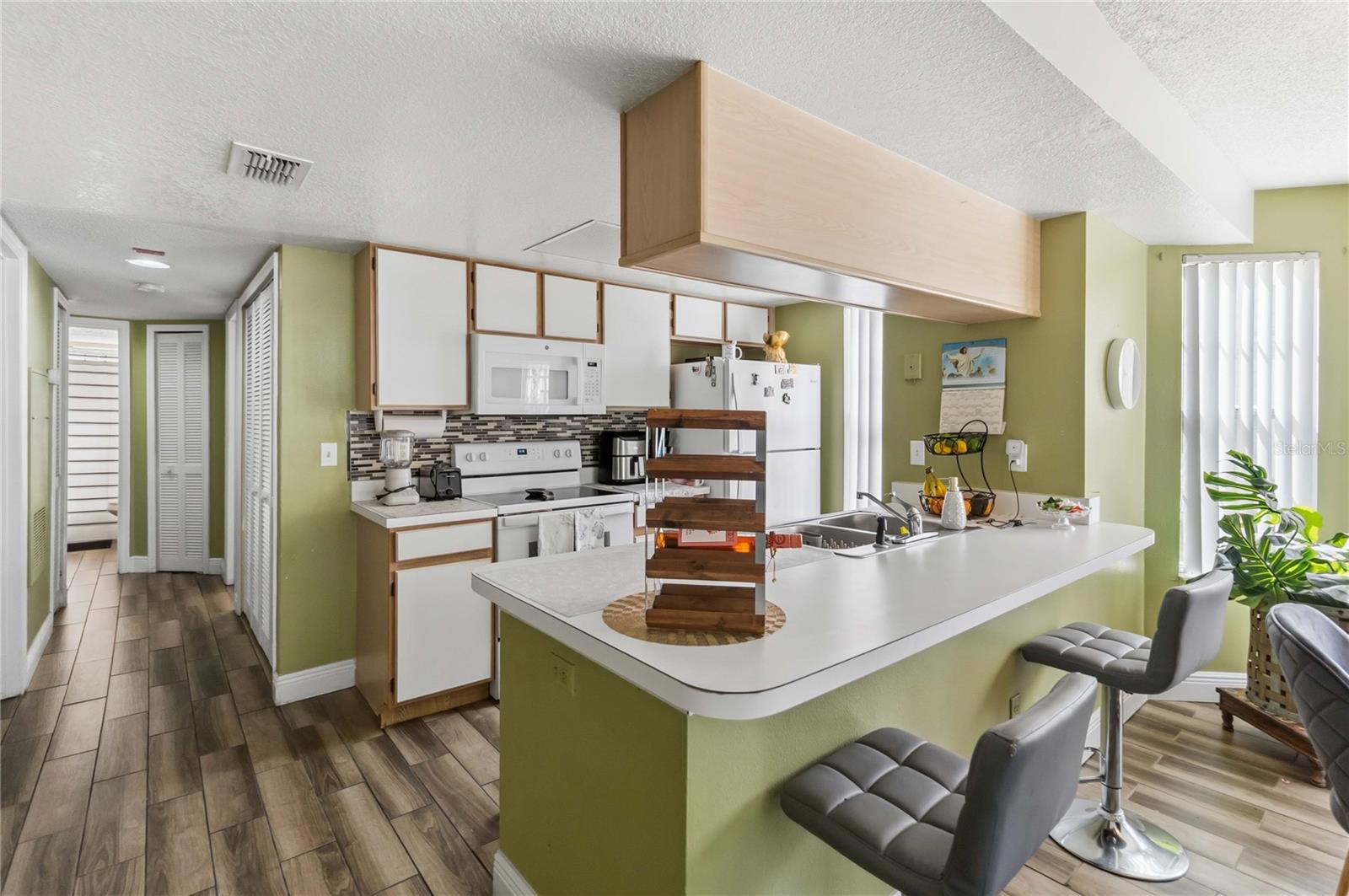 2033 ROYAL BAY BLVD #51, KISSIMMEE, FL, 34746