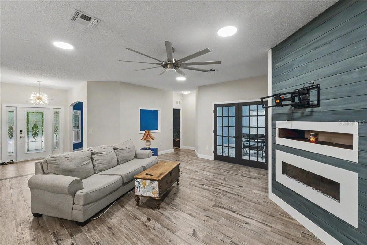 1830 ORANGE TREE DR, EDGEWATER, FL, 32132