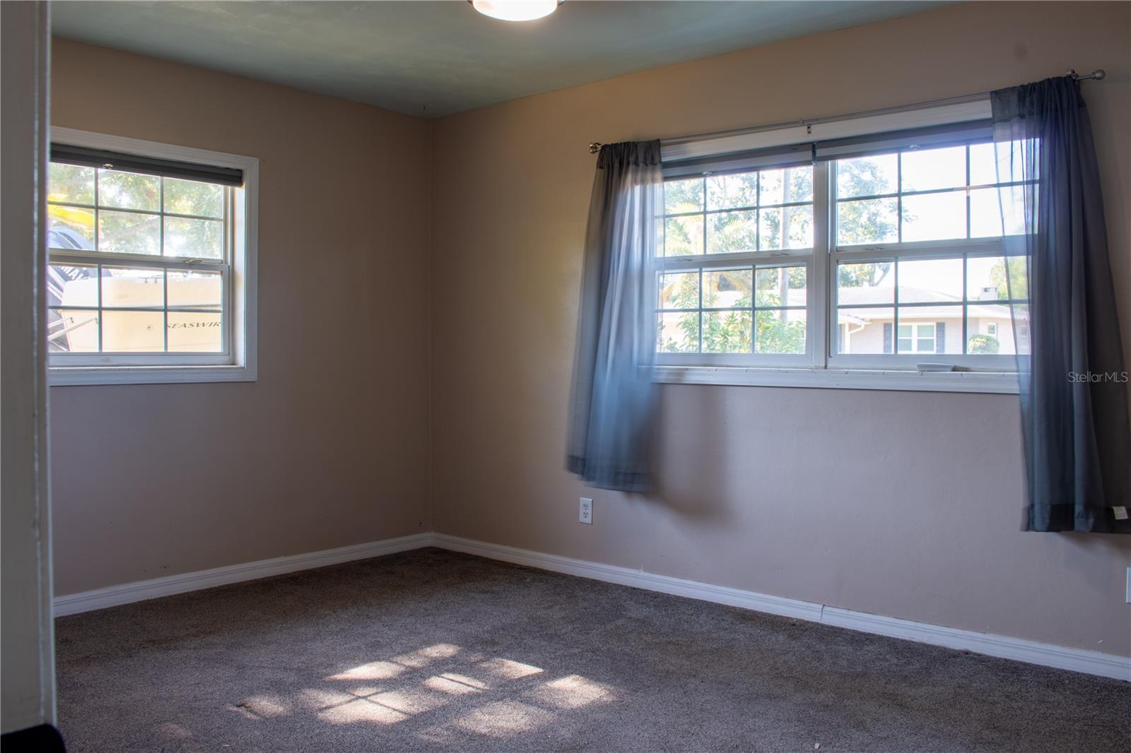 2766 NAVEL DR, CLEARWATER, FL, 33759