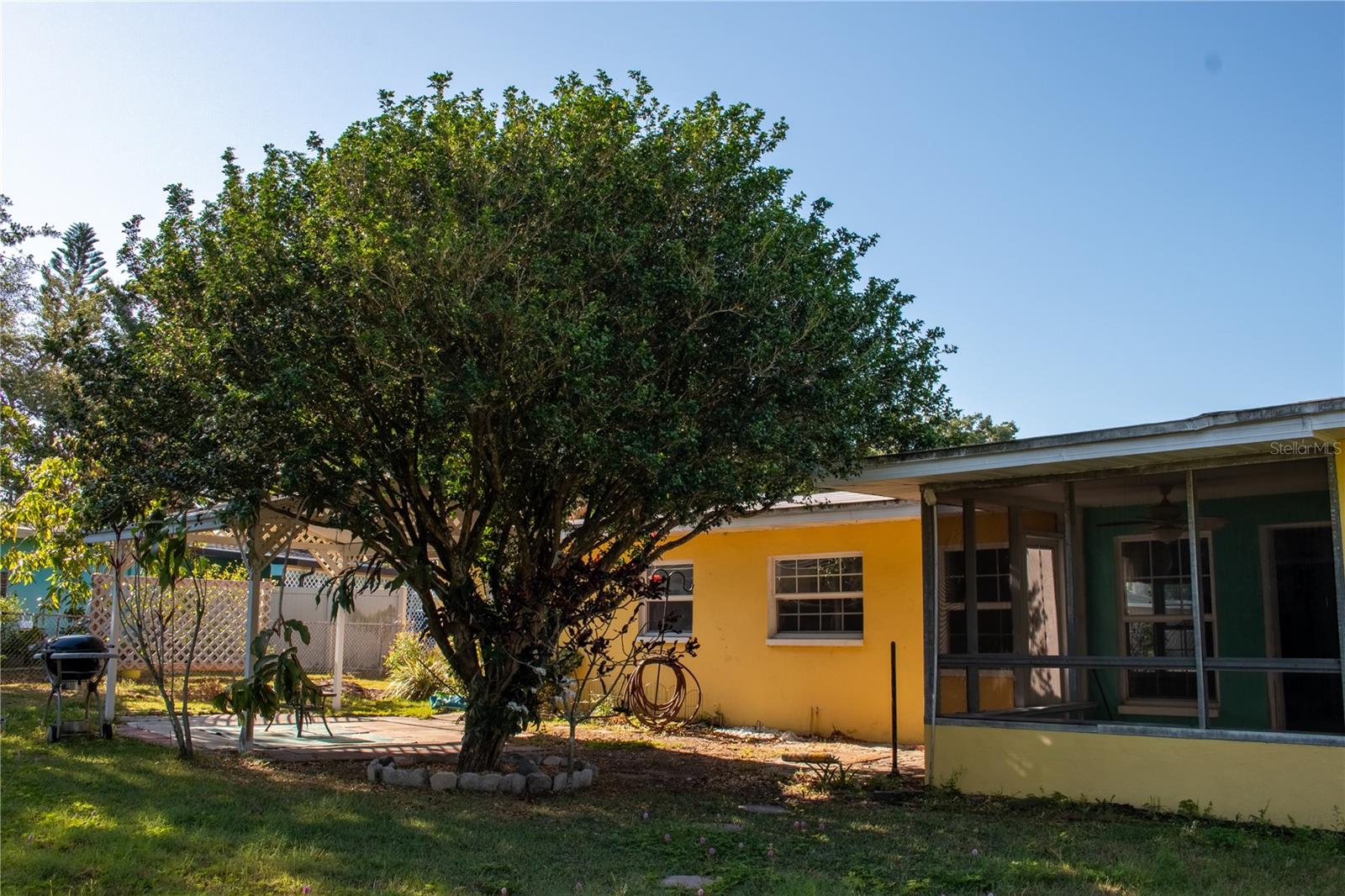 2766 NAVEL DR, CLEARWATER, FL, 33759