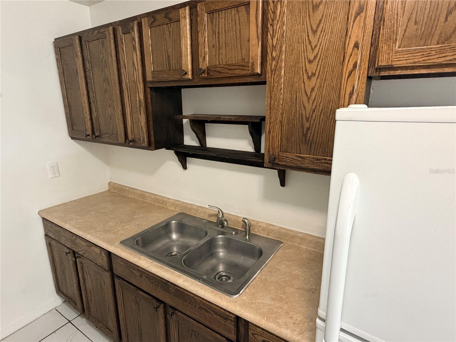 2216 MAYFLOWER AVE, APOPKA, FL, 32703