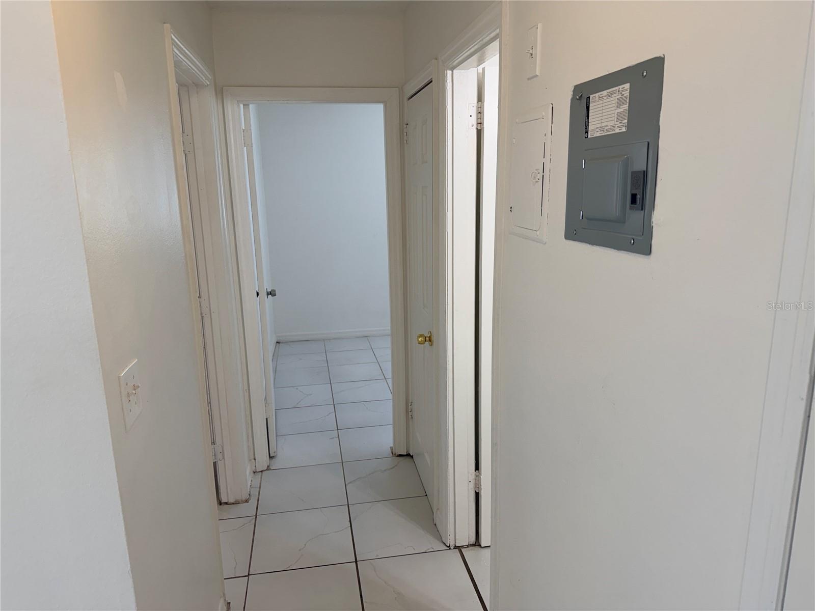 2216 MAYFLOWER AVE, APOPKA, FL, 32703