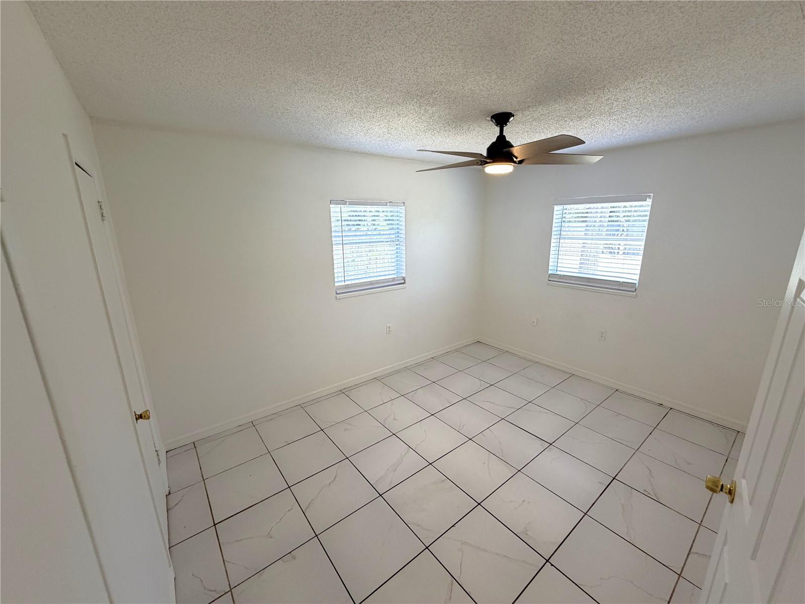 2216 MAYFLOWER AVE, APOPKA, FL, 32703