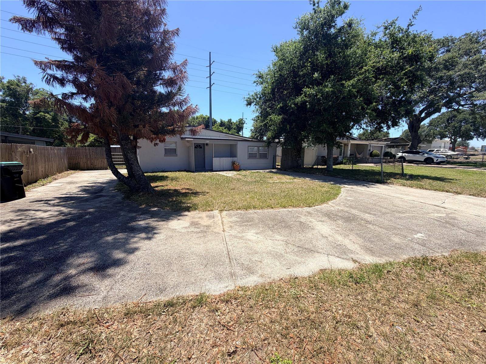 2216 MAYFLOWER AVE, APOPKA, FL, 32703