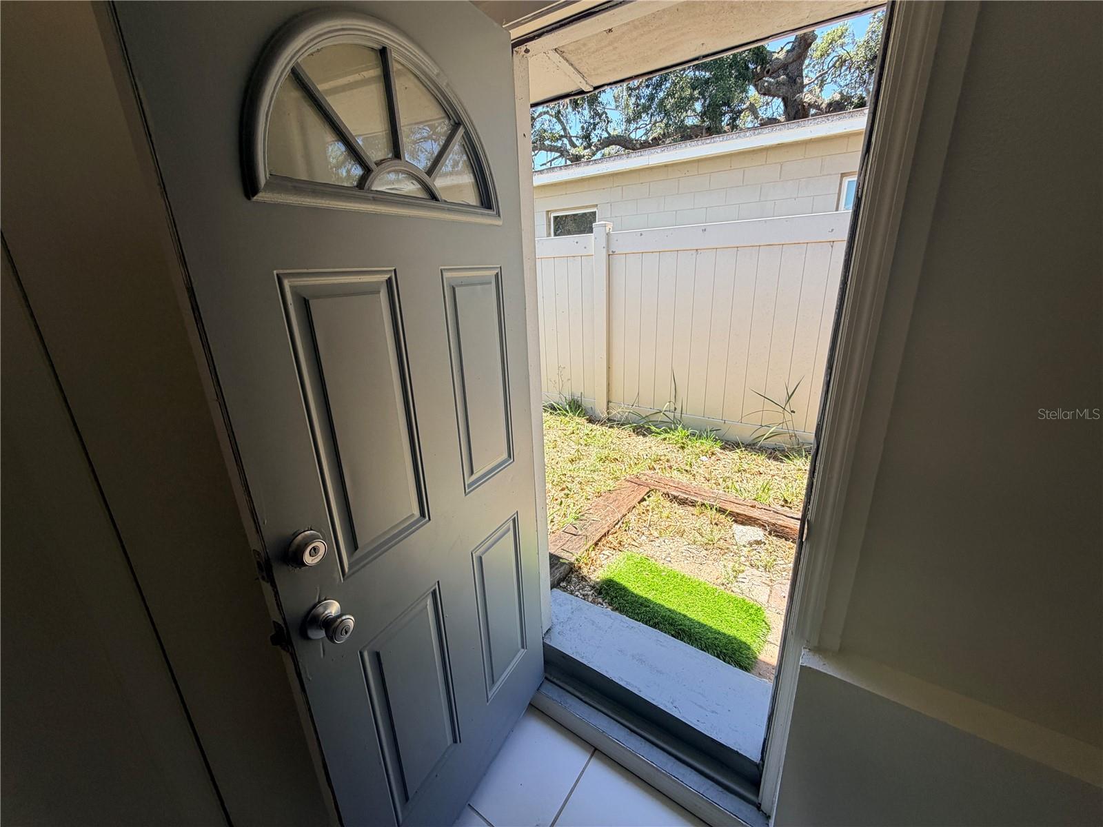 2216 MAYFLOWER AVE, APOPKA, FL, 32703