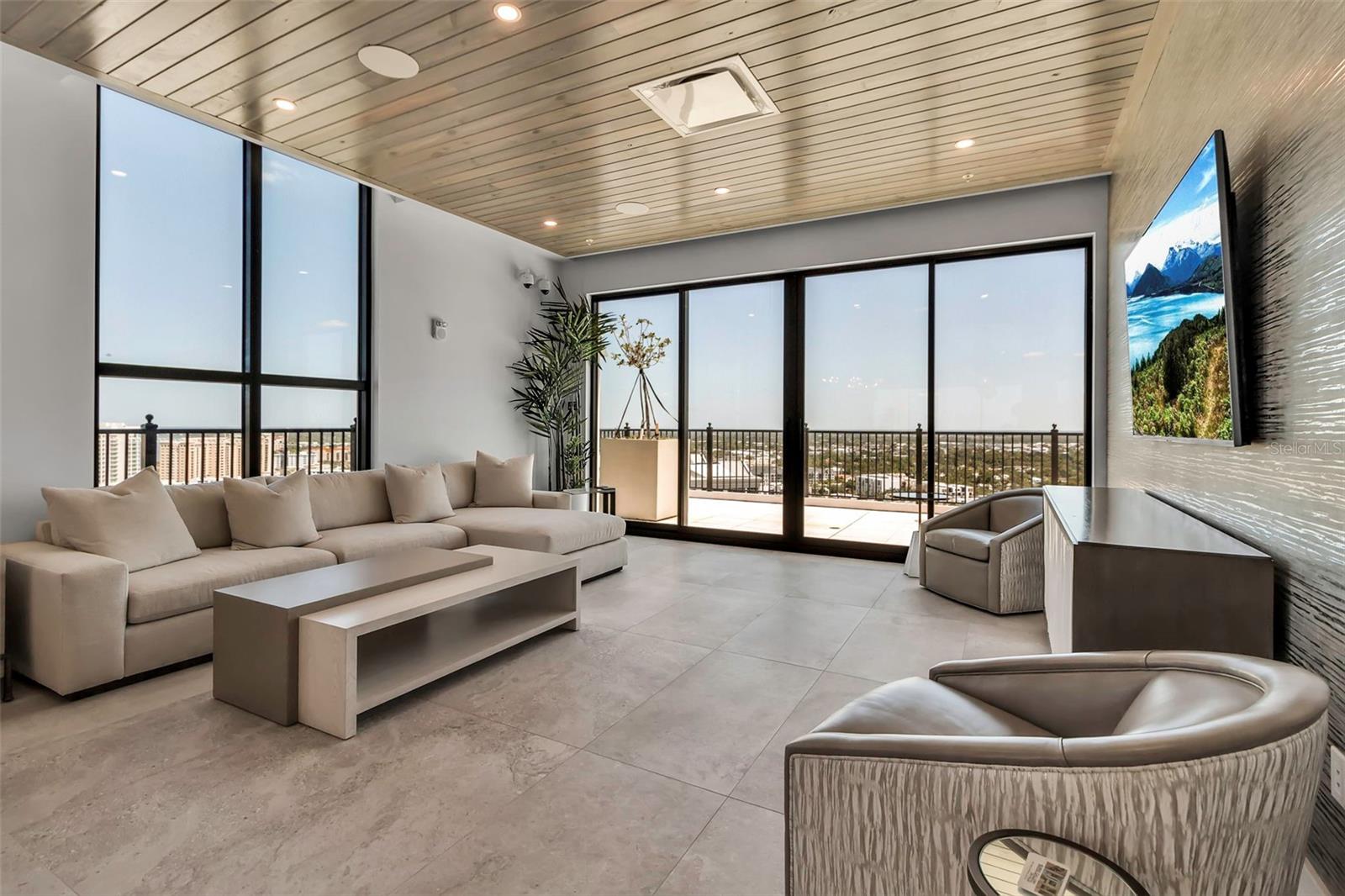 33 S PALM AVE #701, SARASOTA, FL, 34236