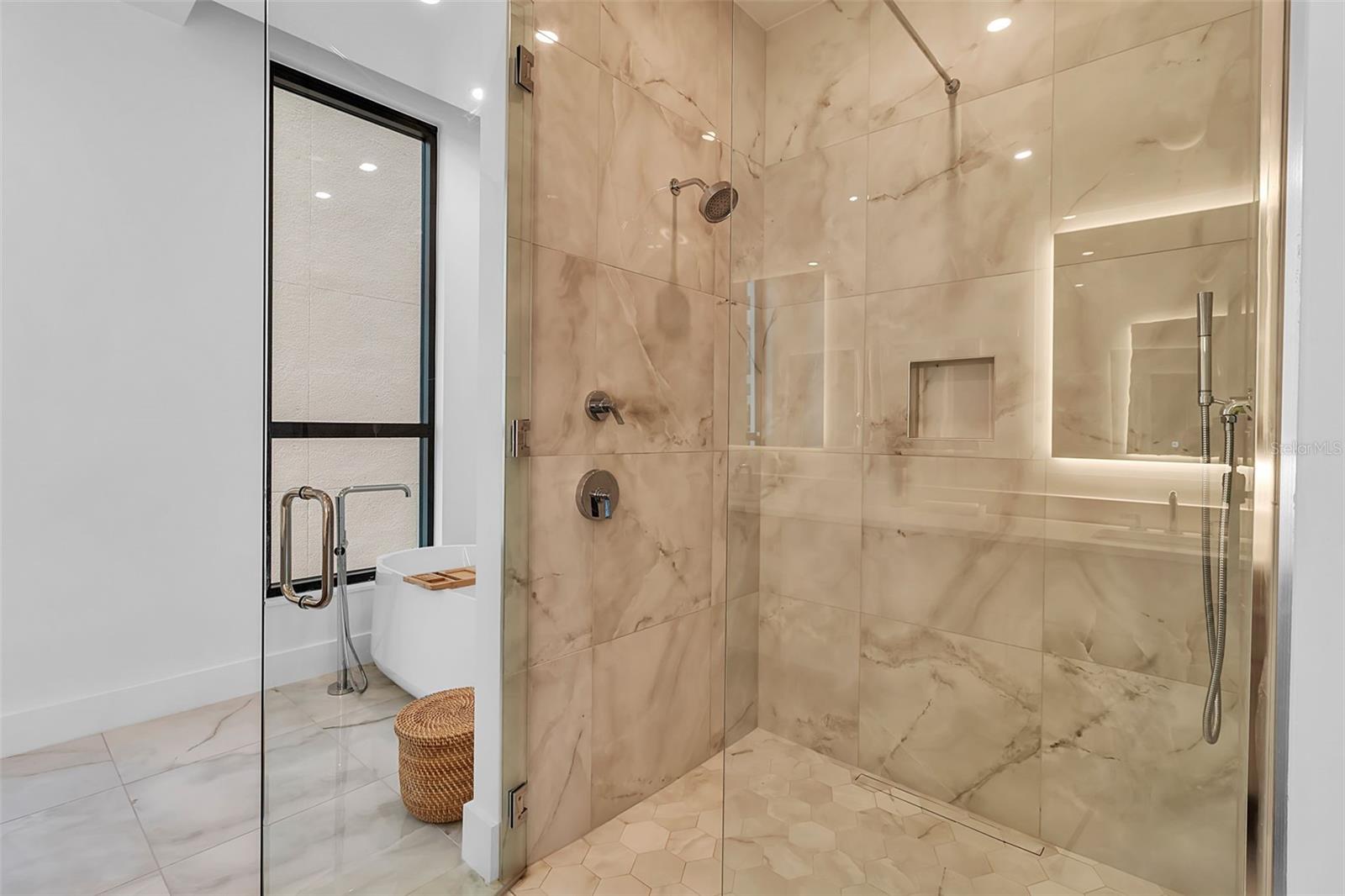 33 S PALM AVE #701, SARASOTA, FL, 34236