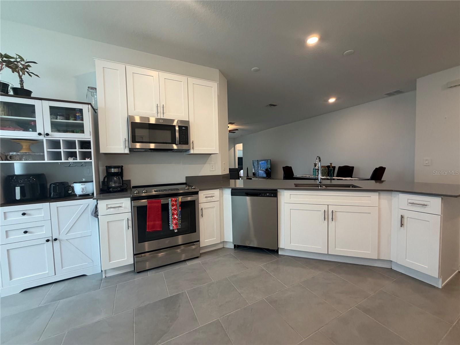 652 GROVE ST, WINTER HAVEN, FL, 33881
