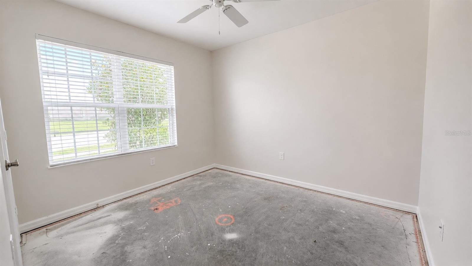 19441 MOSSY LEDGE TER, LEHIGH ACRES, FL, 33936