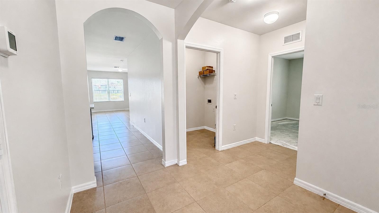 19441 MOSSY LEDGE TER, LEHIGH ACRES, FL, 33936