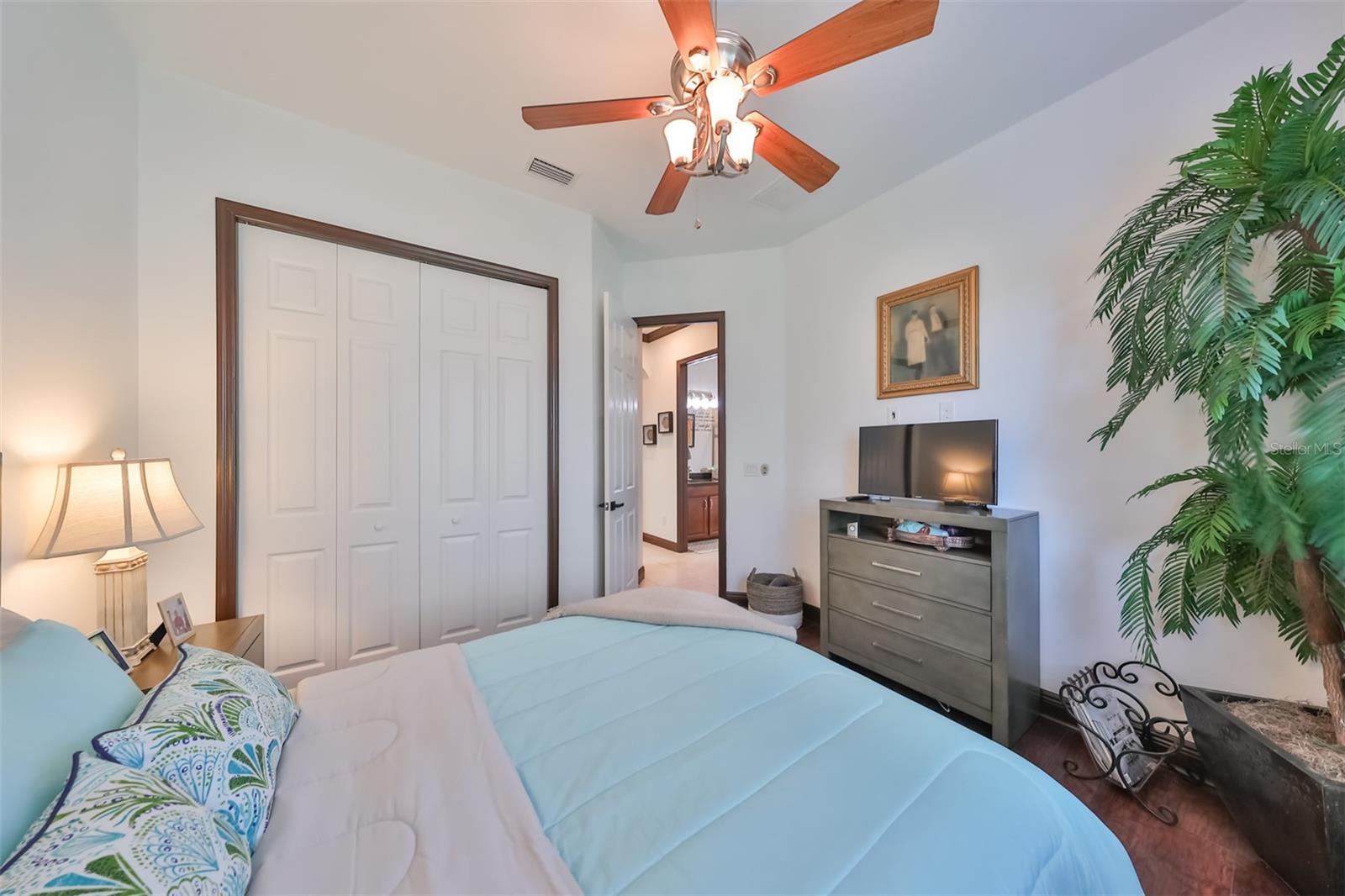 6646 PARK STRAND DR, APOLLO BEACH, FL, 33572