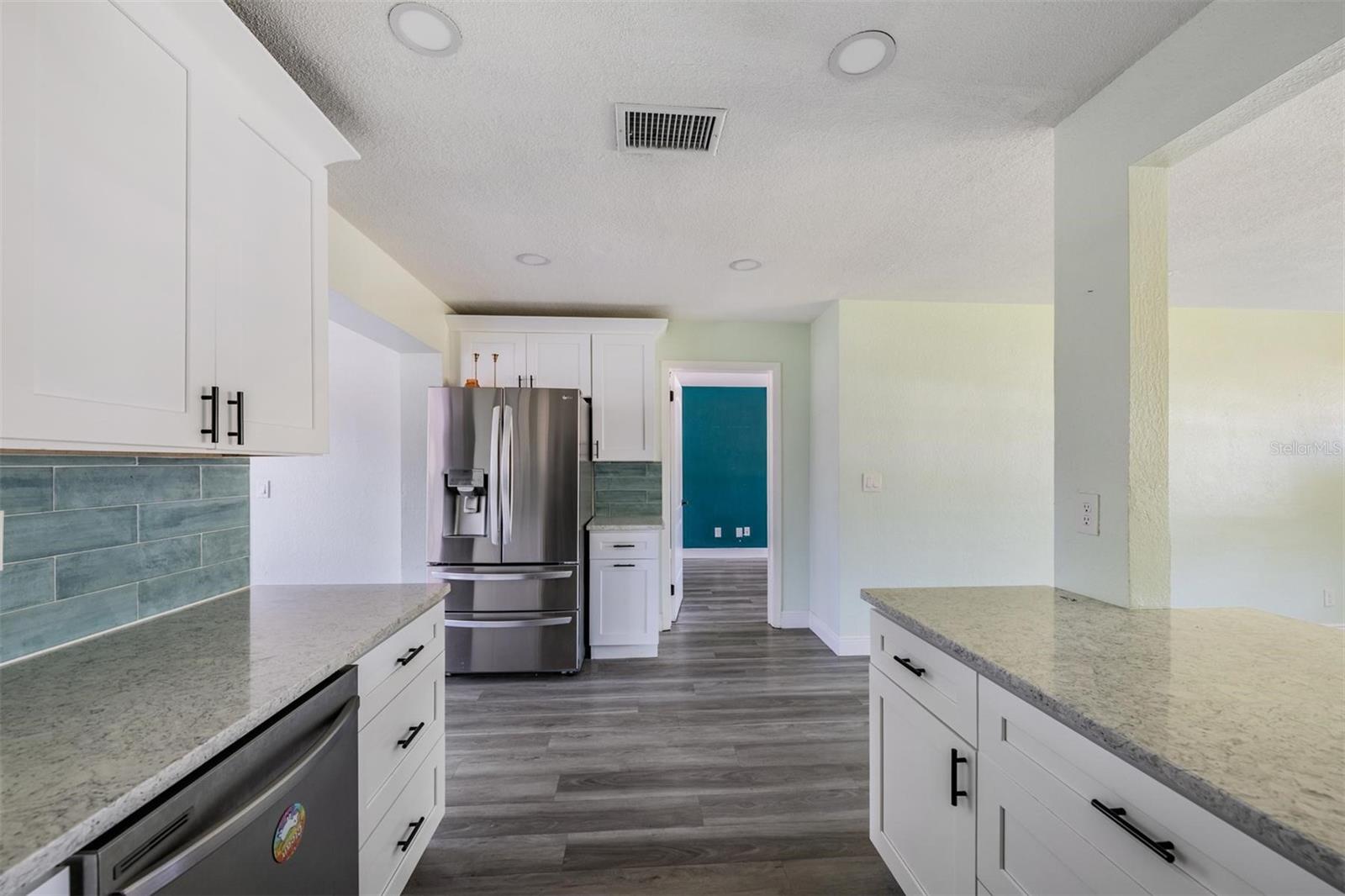 3920 WAHOO DR SE, ST PETERSBURG, FL, 33705