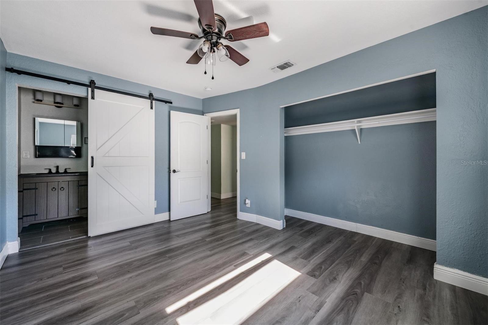 3920 WAHOO DR SE, ST PETERSBURG, FL, 33705