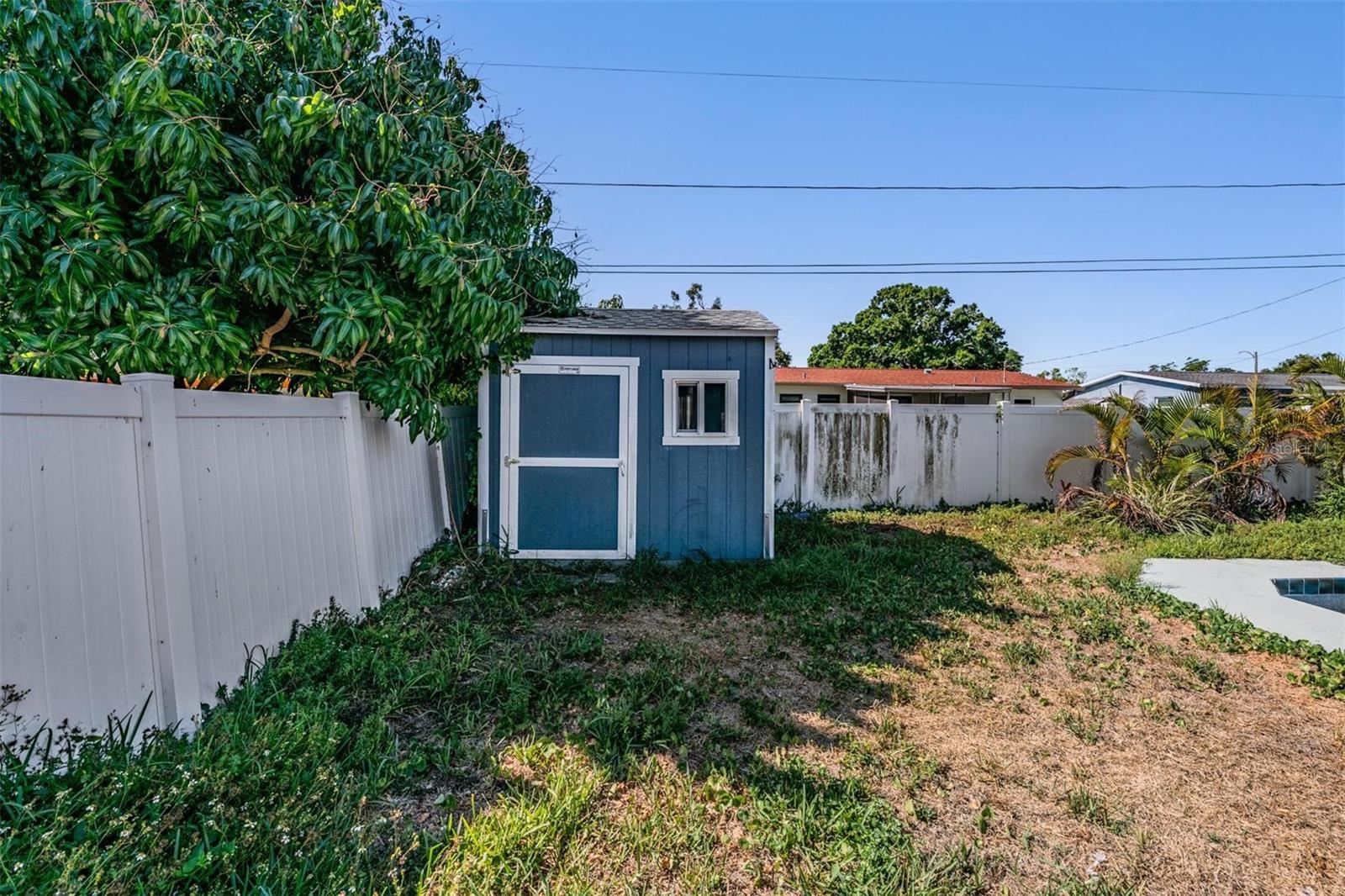 3920 WAHOO DR SE, ST PETERSBURG, FL, 33705