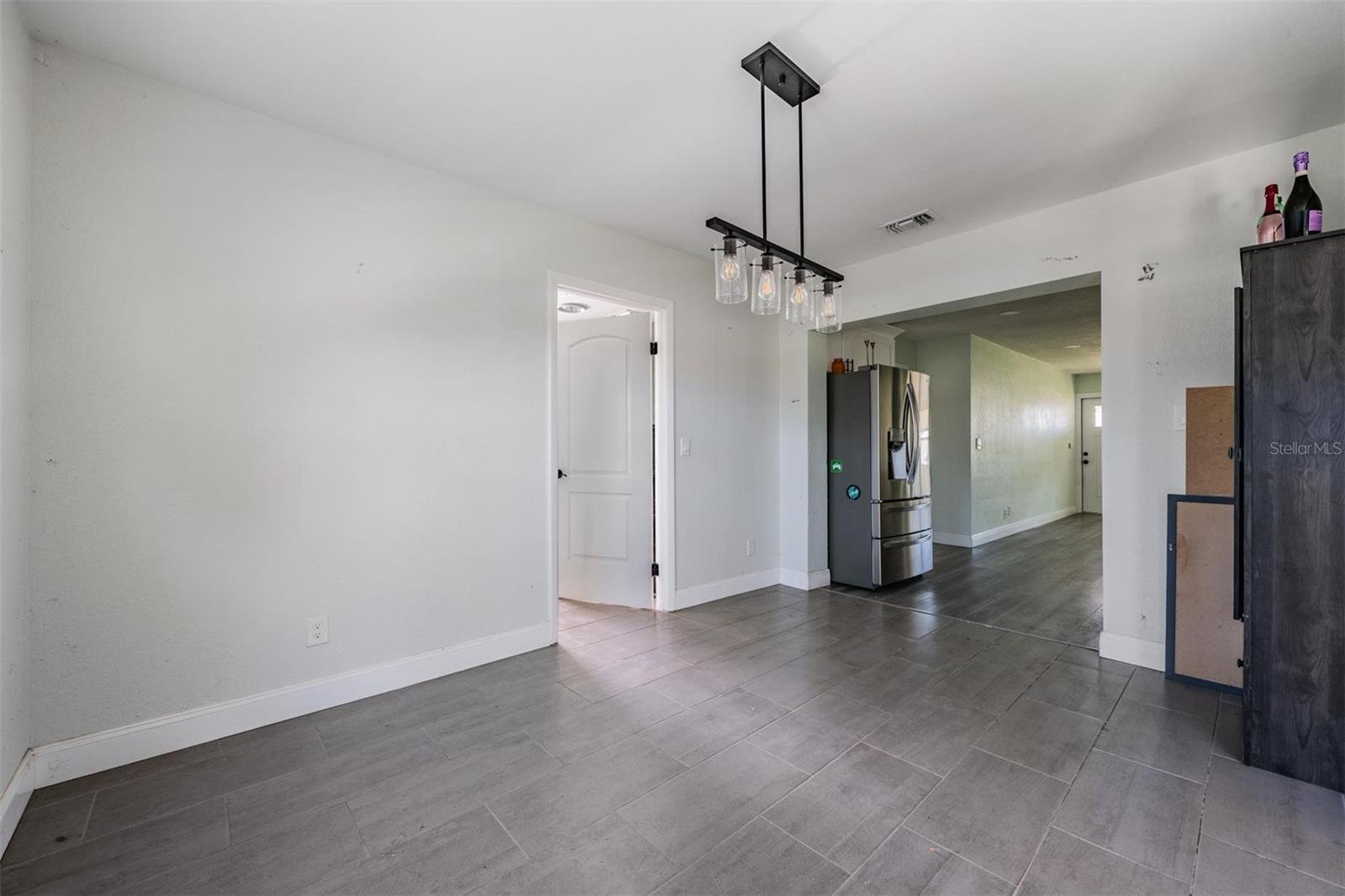3920 WAHOO DR SE, ST PETERSBURG, FL, 33705