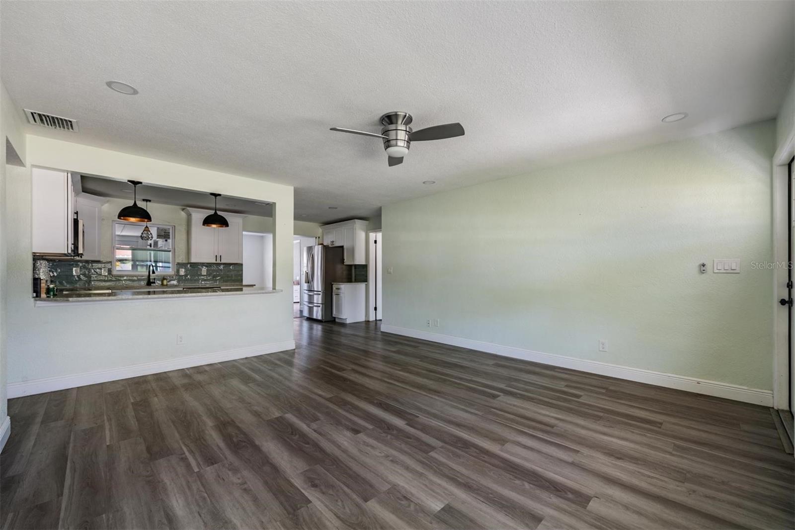 3920 WAHOO DR SE, ST PETERSBURG, FL, 33705