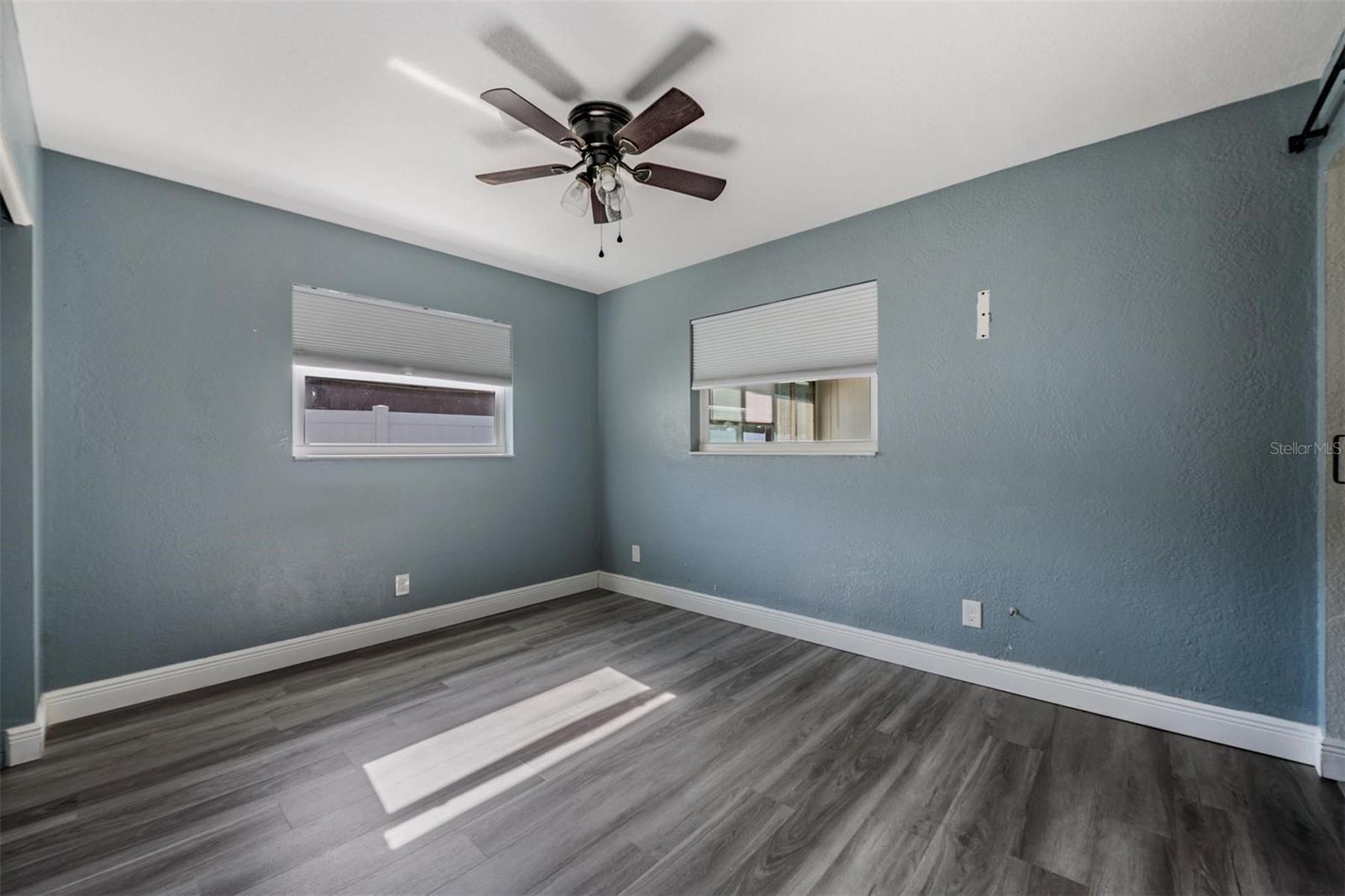 3920 WAHOO DR SE, ST PETERSBURG, FL, 33705