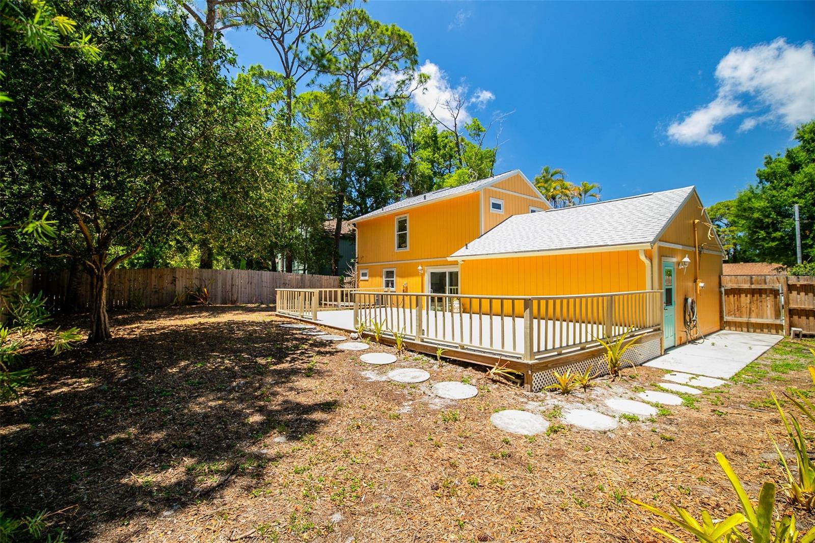 3174 PEACHTREE ST, SARASOTA, FL, 34231
